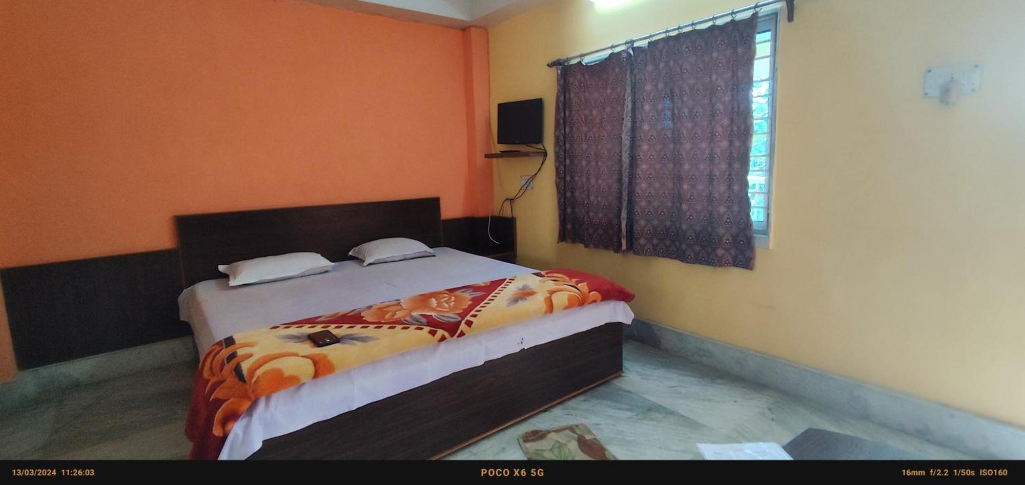 India Tours Only Ekanta Apan Hotel Mathurakhanda Ngoại thất bức ảnh