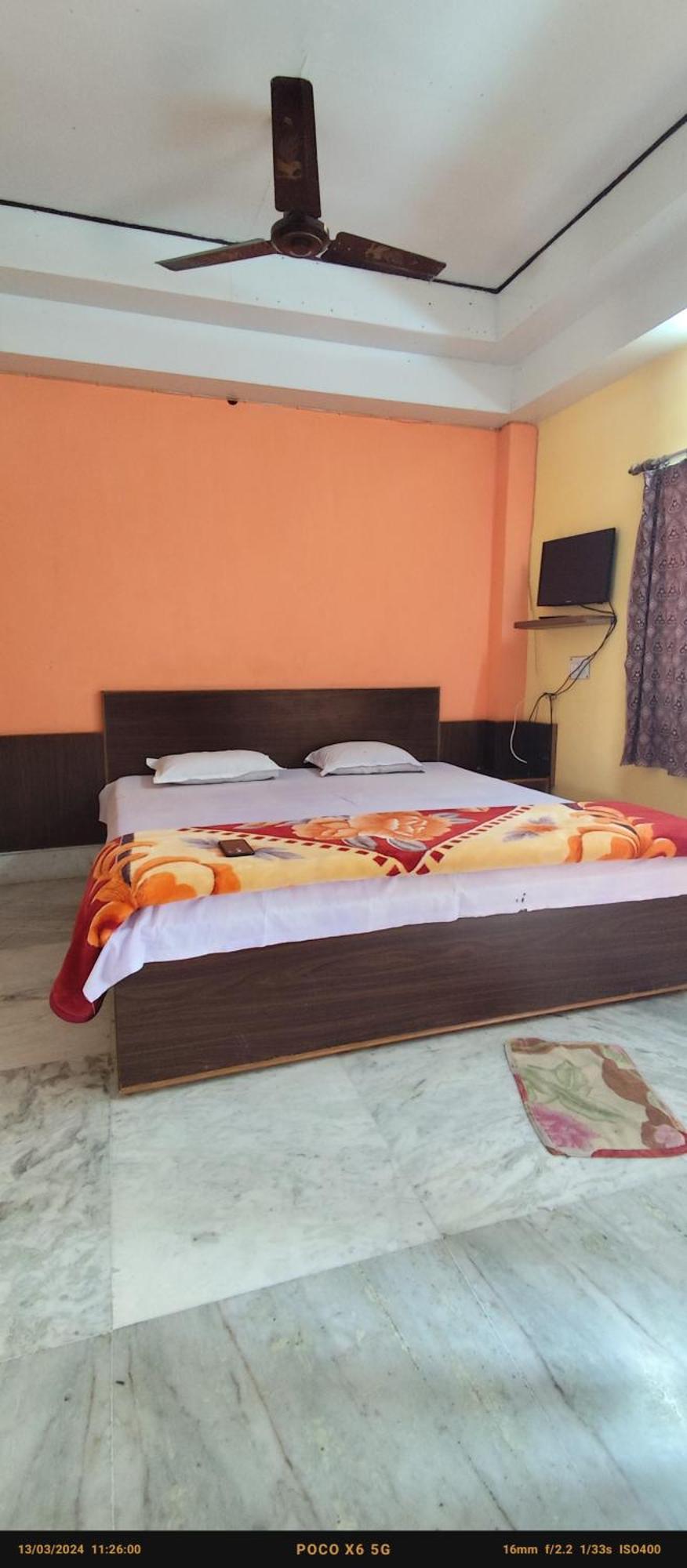 India Tours Only Ekanta Apan Hotel Mathurakhanda Ngoại thất bức ảnh